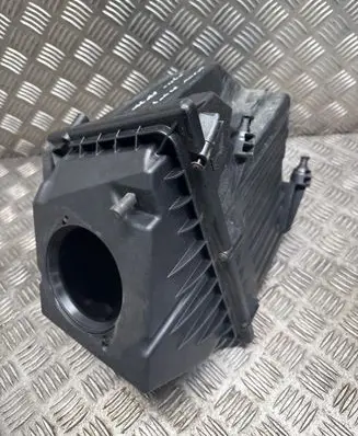 Land Rover Discovery Sport Air filter box GJ329600AD