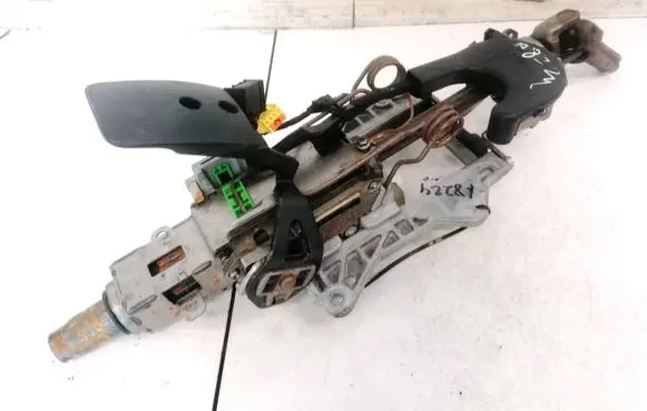 Volkswagen Golf V Steering wheel axle 1K1419502K