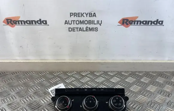 Volkswagen PASSAT B8 Climate control unit 5G0907426T