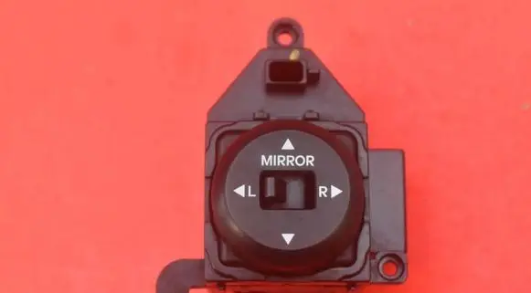 Hyundai i30 Mirror heating switch 