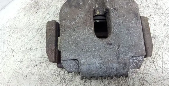BMW 5 E60 E61 Front brake caliper 6024