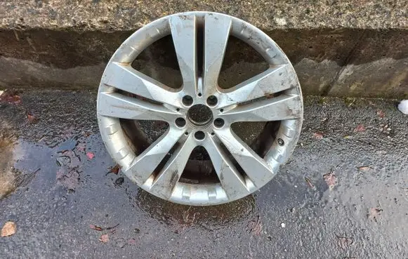 Mercedes-Benz GL X164 R20 alloy rim 1644016002 A1644016002