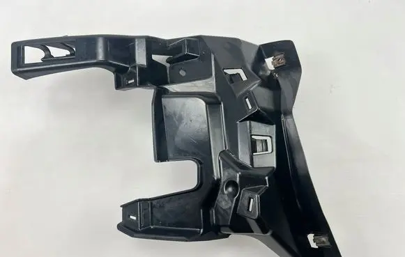 BMW 1 F20 F21 Front bumper mounting bracket 8060300