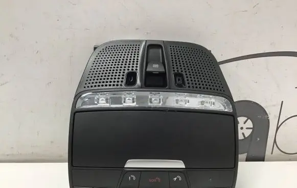 Mercedes-Benz C W205 Front seat light A0009018503 A0008275323 A0009008407