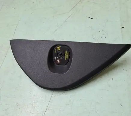 Volvo XC60 Dashboard side end trim 30755647 307556851 31318268