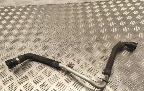 Audi A6 S6 C7 4G Engine coolant pipe/hose 4G0122109