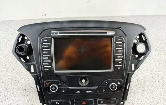 Ford Mondeo MK IV Radio/CD/DVD/GPS head unit BS7T18K931AF
