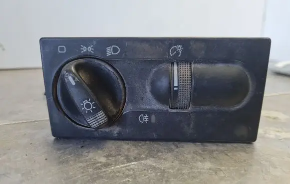 Volkswagen Transporter - Caravelle T4 Light switch 7D0941531M