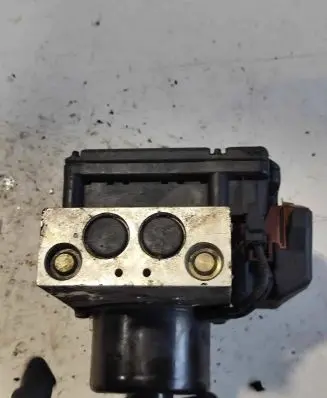 Volvo S80 ABS Pump 8619538 10094904233