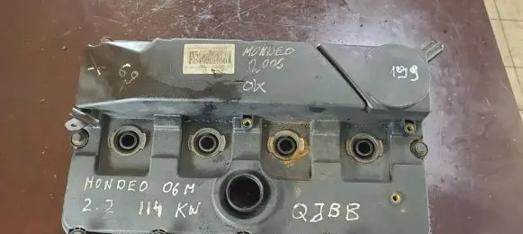 Ford Mondeo Mk III Rocker cam cover 4439629935 B4316B9A41BCC