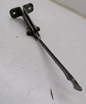 Opel Vivaro Rear door check strap stopper 197752
