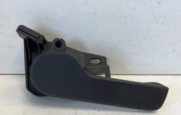 Volkswagen Touran II Engine bonnet (hood) release handle 1T1823633B