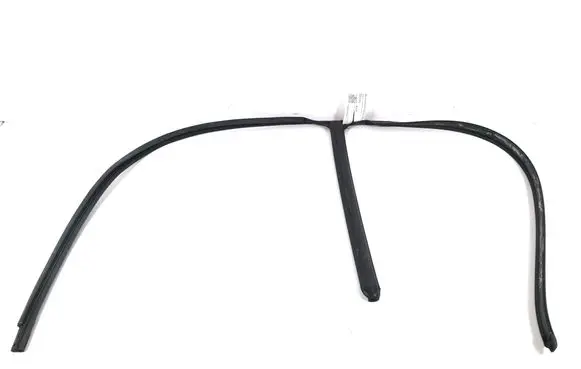 Mercedes-Benz Vito Viano W639 Rubber seal front door (on door) A6396970498