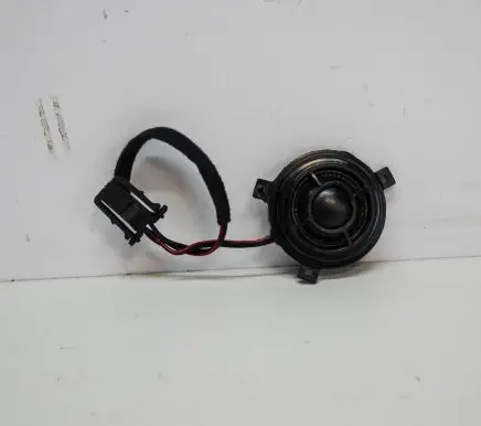 Volkswagen Tiguan Front door speaker 5N0035412A