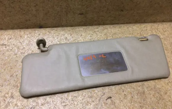 Mercedes-Benz E W124 Sun visor 