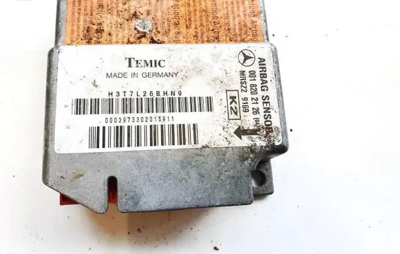 Mercedes-Benz E W210 Airbag control unit/module 0018202126 mrsz29169