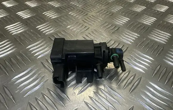 Citroen DS5 Turbo solenoid valve 9801887680