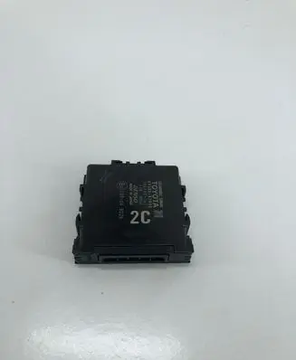 Toyota RAV 4 (XA40) Parking PDC control unit/module 8934042040 1881001671
