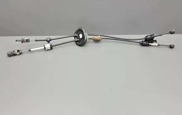 Gear shift cable linkage