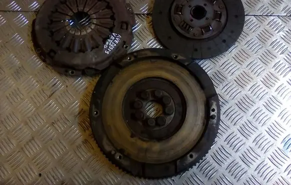 Toyota Avensis Verso Clutch set kit