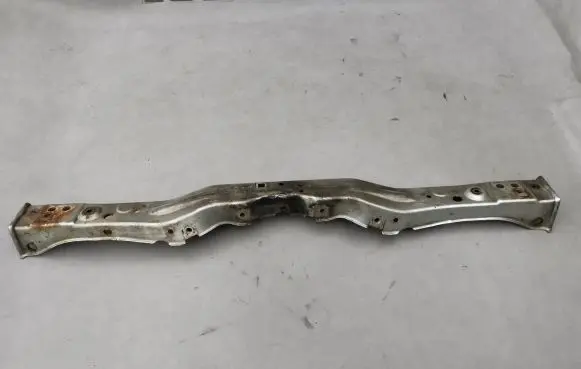 Toyota Avensis T250 Top upper radiator support slam panel 0T660