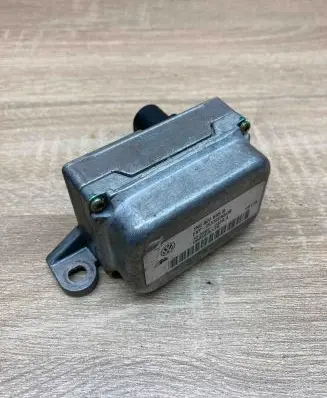 Volkswagen Touran I ESP acceleration yaw rate sensor 1K0907655B 10098503204