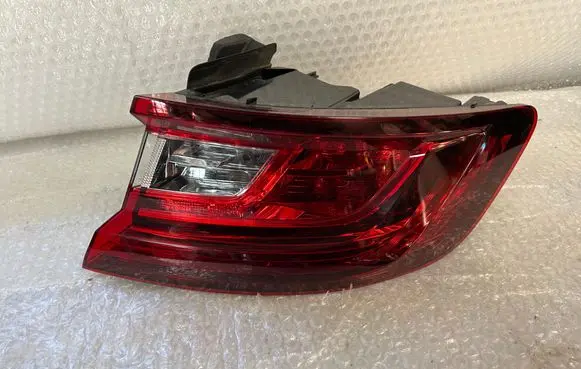 Rear/tail lights