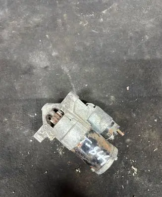 Citroen C-Crosser Starter motor 9671014680