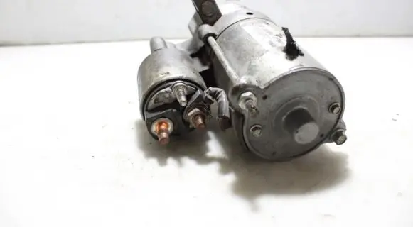 Ford C-MAX I Starter motor