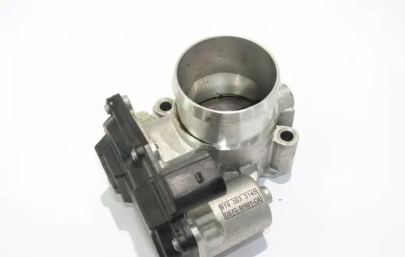 Ford Kuga II Electric throttle body valve DS7G9F991CA