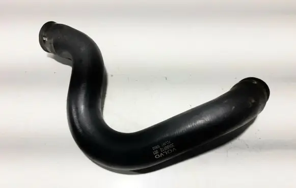 Volvo S60 Engine coolant pipe/hose 30680912