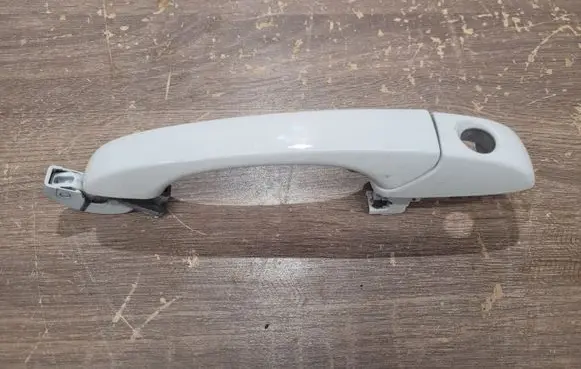 Chrysler Town & Country V Front door exterior handle 1NA53GW7AF