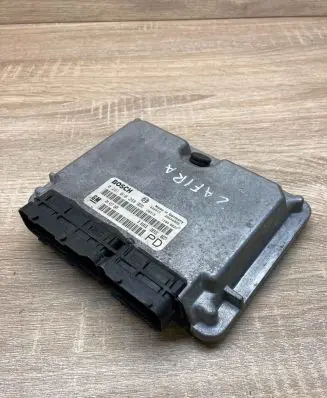 Opel Zafira A Engine control unit/module ECU 0281010268 24417169 PDUsed