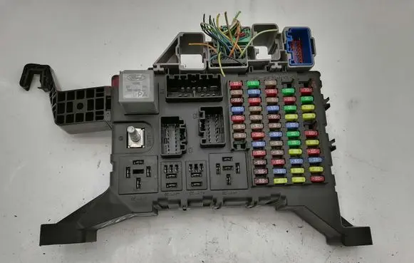 Jaguar X-Type Fuse module 1S7T14A301ACC