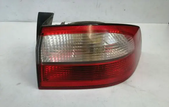 Renault Laguna II Rear/tail lights 8200002474