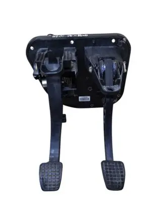 Iveco Daily 6th gen Pedal assembly 5801492032