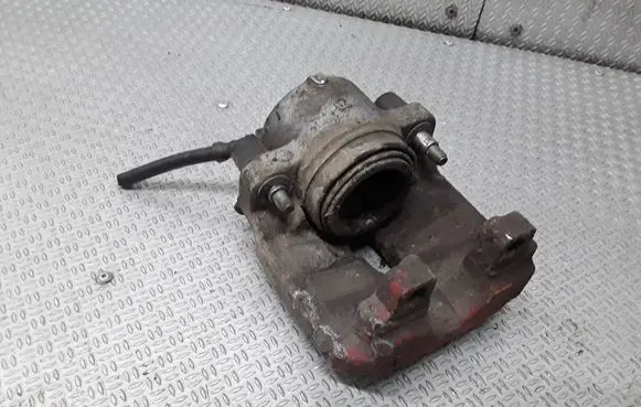 BMW 5 E39 Front brake caliper