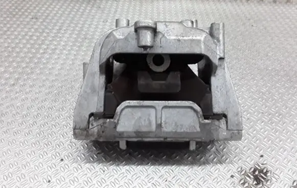 Volkswagen Golf VI Engine mount bracket 1K0199262CN