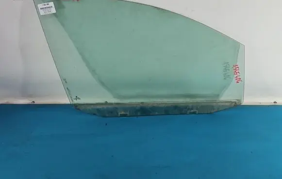 Volkswagen Touran I Front door window glass four-door IMPRK1545406