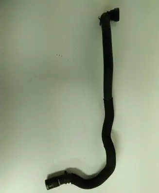 Coolant pipe/hose