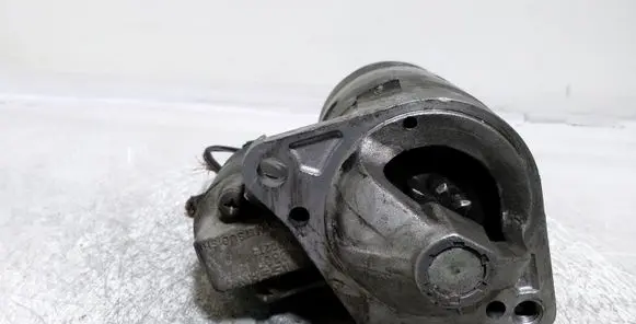 Nissan Micra Starter motor 2330041B71 M002T42881
