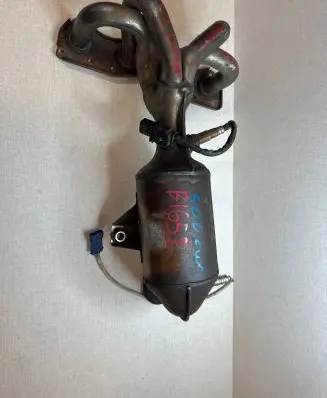 Peugeot 308 Mass air flow meter 758565780
