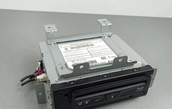 Jeep Grand Cherokee Navigation unit CD/DVD player P68280950AB 10R0412796 BD1CU325KVT