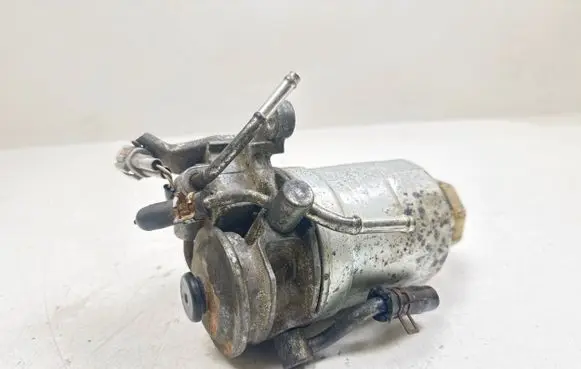 Toyota Avensis T270 Fuel filter 233000R070