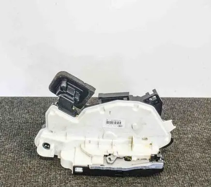 Skoda Yeti (5L) Front door lock 6V2837016