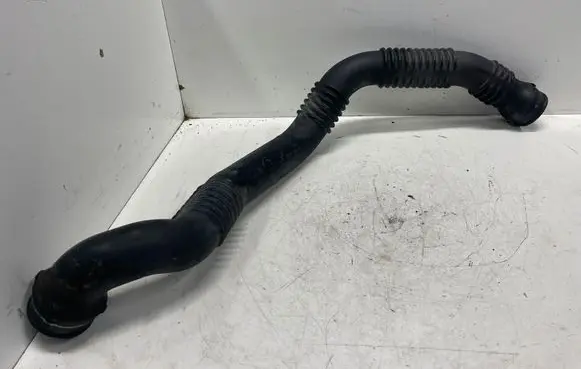 Mercedes-Benz A W169 Intercooler hose/pipe A1695200701