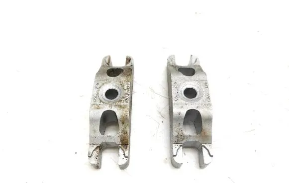 Volkswagen Golf Plus Fuel Injector clamp holder