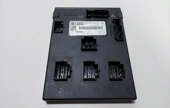 Audi A7 S7 4G Comfort/convenience module 4H0907063G