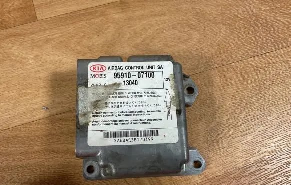 KIA Picanto Airbag control unit/module 9591007100