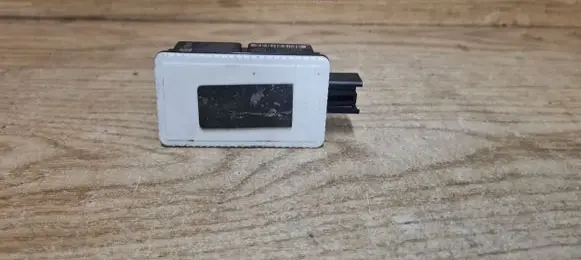 Volvo V70 Door central lock control unit/module 31252988